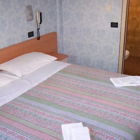 Graziella Hotel *